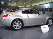 NISSAN_350Z_SIDE_2.JPG